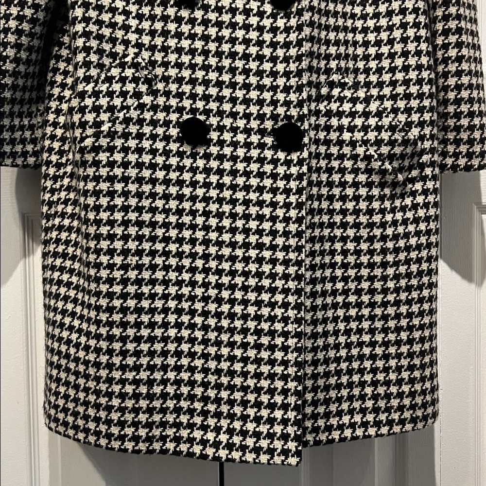 The Limited Wool Black/White Houndstooth Double Breasted Lined Coat Size 10 - Picture 4 of 13